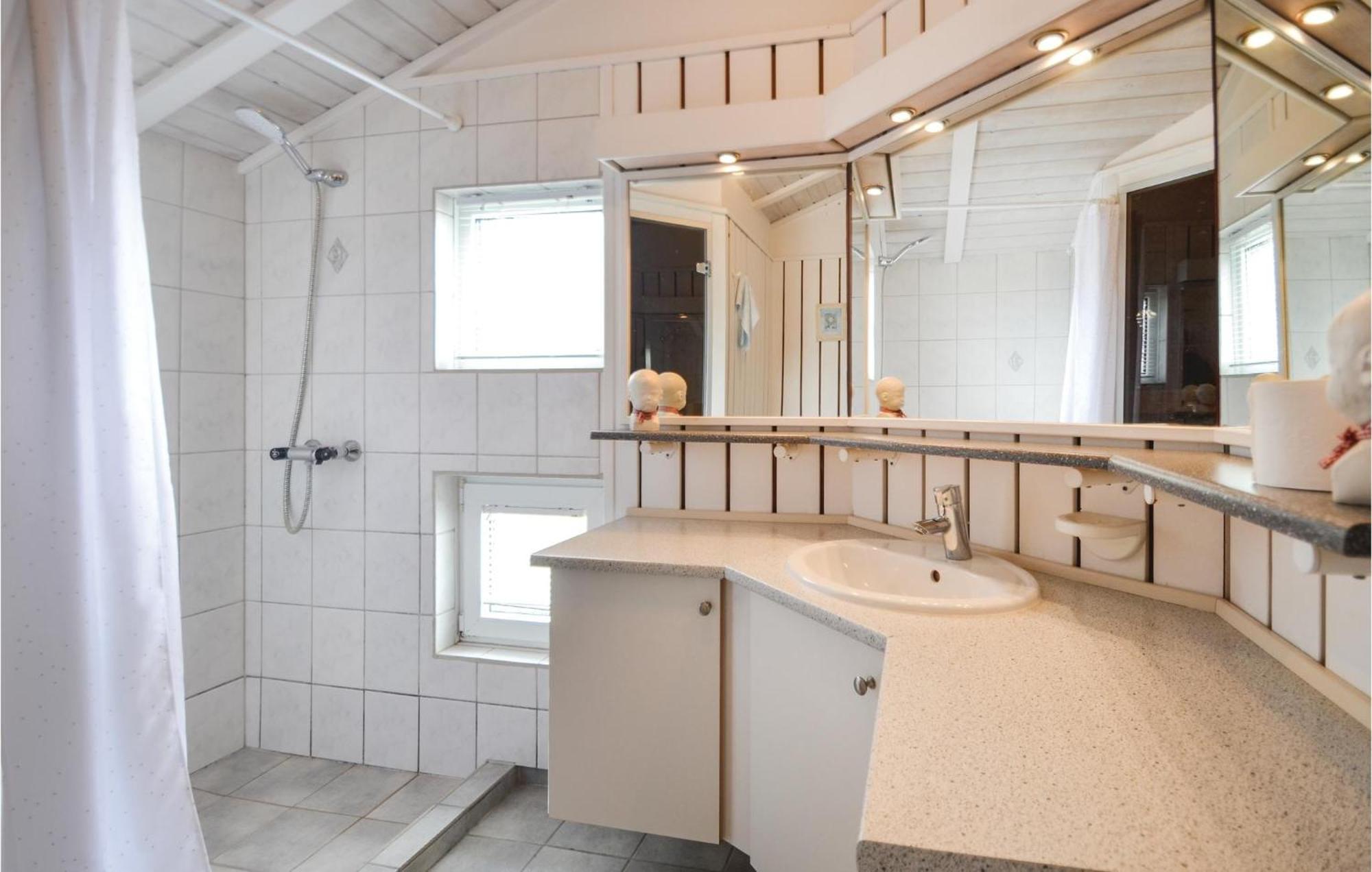 Amazing Home In Ebeltoft With Sauna Exterior foto